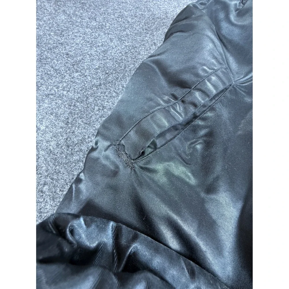 VTG 80s Oakland Raiders Starter NFL Pro Line Black Satin Bomber Jacket Large‎